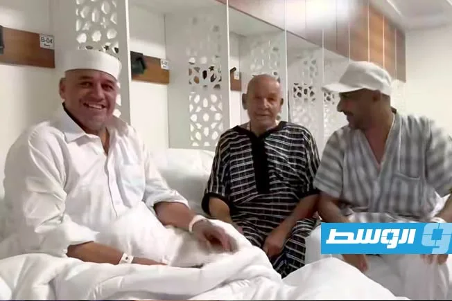 حجاج ليبيون ذوو إعاقة يروون تجربتهم في منى أثناء رمي الجمرات (فيديو)