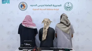حرس الحدود يعتقل ثلاثة أشخاص لقيامهم بالصيد غير المصرح به في المدينة المنورة.