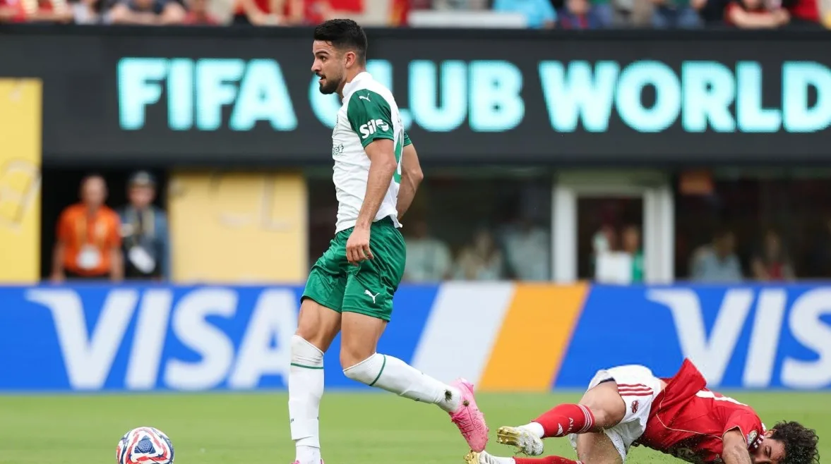 حسابات معقدة: ما الذي يحتاجه الأهلي للعبور إلى دور الـ16 في كأس العالم؟