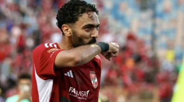 حسين الشحات يدخل ضمن خيارات ريفيرو في مباراة بالميراس بعد إصابة جناح الأهلي.
