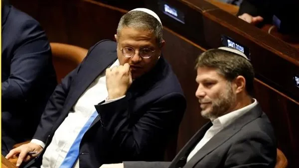 حظر سفر وتجميد أموال: المملكة المتحدة تفرض عقوبات على “سموتريتش وبن غفير”