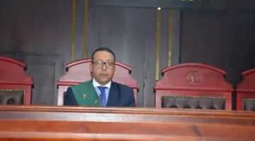 حكم بالسجن 25 عامًا على موظف بريد في الأقصر بتهمة اختلاس أموال من المودعين.