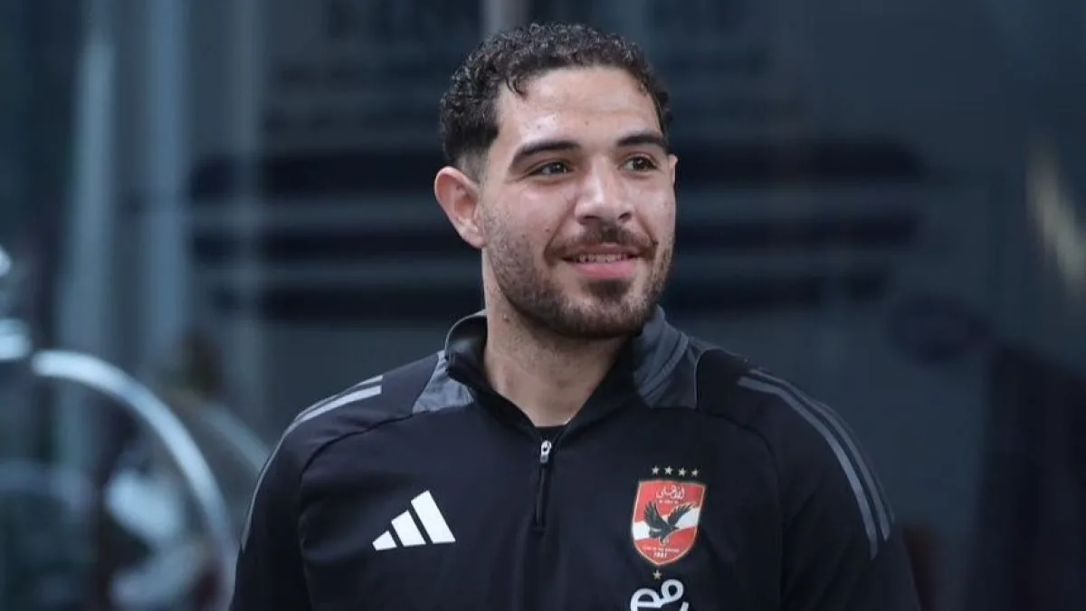 حمزة يودع مشجعي الأهلي.. هل ستكون وجهته إلى الزمالك؟ حمزة يودع مشجعي الأهلي.. هل ستكون وجهته إلى الزمالك؟