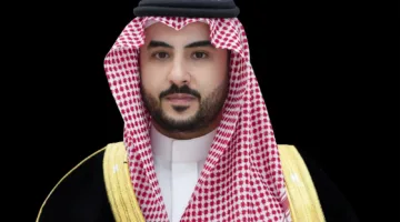 خالد بن سلمان يتلقى مكالمة من رئيس الأركان الإيراني لمناقشة العلاقات الدفاعية ومستجدات المنطقة