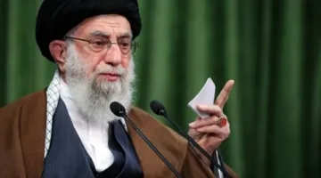 خامنئي يعلن تعيين قائد جديد لسلاح الجو الفضائي في الحرس الثوري