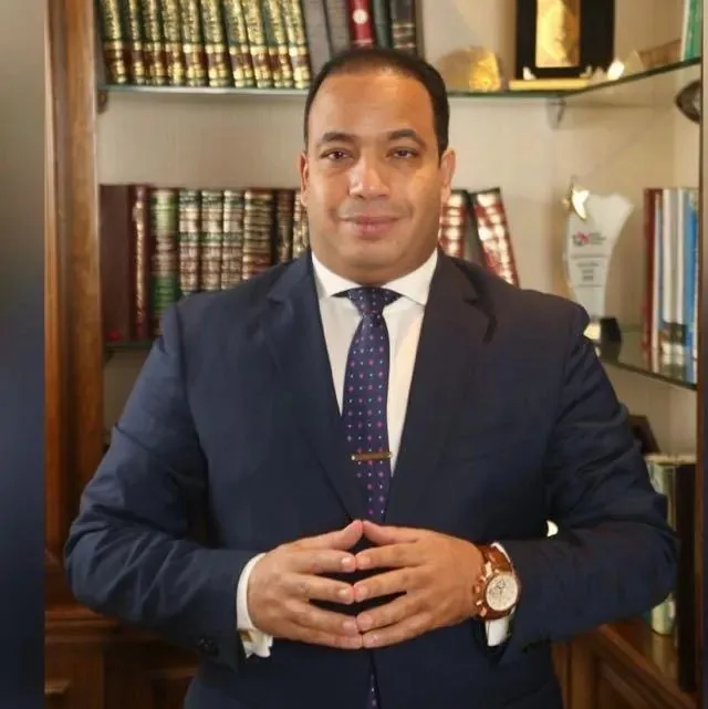 خبير اقتصادي لـ«الحرية»: الانخفاض المتوقع في سعر الدولار سينعكس إيجابيًا على الاقتصاد المصري