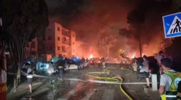 خبير: التوترات بين إيران وإسرائيل تؤثر على أمن الطاقة والملاحة في البحر الأحمر