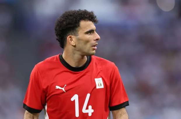 خبير قانوني يكشف عن تطورات مفاجئة بشأن انتهاء عقد زيزو مع الزمالك
