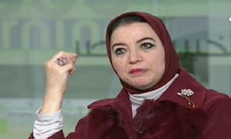 خبيرة جلدية تفسر أسباب مرض الصدفية ووسائل معالجته باستخدام مواد طبيعية خبيرة جلدية تفسر أسباب مرض الصدفية ووسائل معالجته باستخدام مواد طبيعية