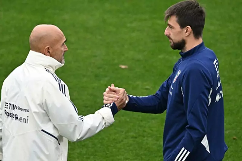 خلاف مع سباليتي: أتشيربي يوضح سبب عدم انضمامه لمنتخب إيطاليا خلاف مع سباليتي: أتشيربي يوضح سبب عدم انضمامه لمنتخب إيطاليا