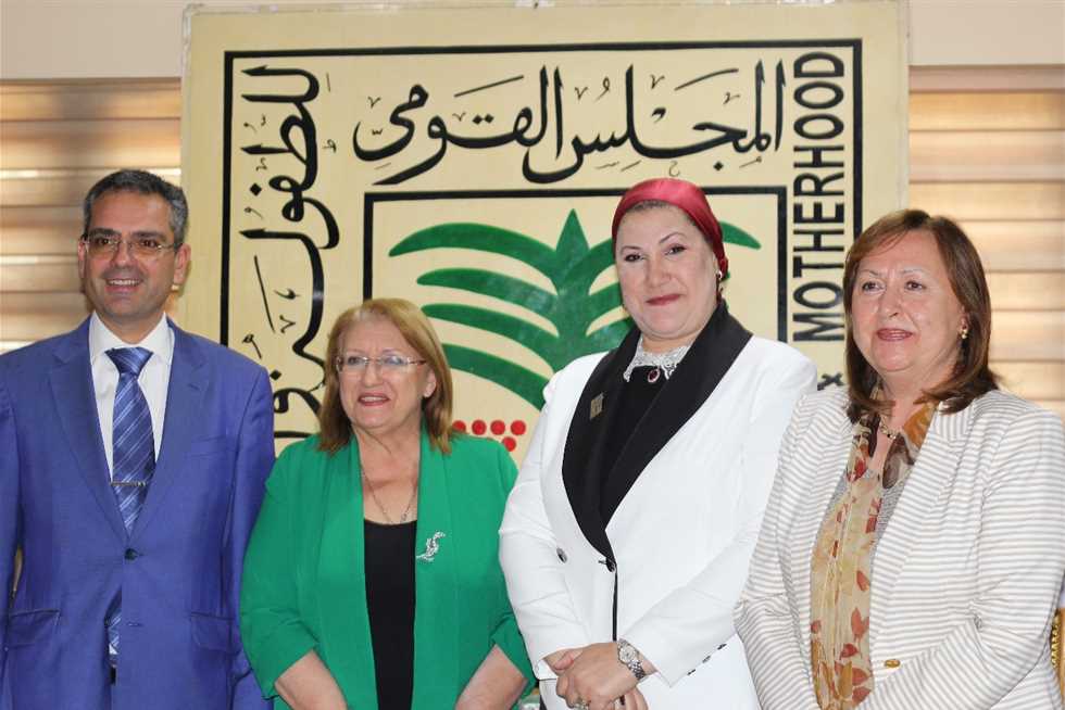 خلال زيارتها للمجلس القومي.. الرئيسة السابقة لمالطا تتحدث عن جهود مصر في دعم وحماية الأطفال (تفاصيل) خلال زيارتها للمجلس القومي.. الرئيسة السابقة لمالطا تتحدث عن جهود مصر في دعم وحماية الأطفال (تفاصيل)