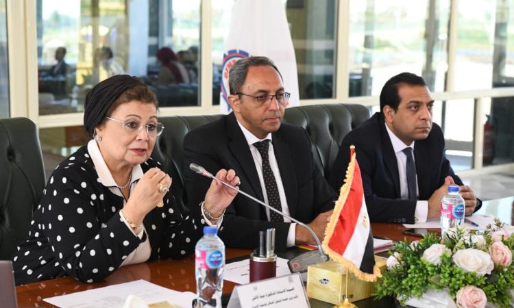 د. عبلة الألفي تؤكد على أهمية تنفيذ برنامج تدريبي لتعزيز رعاية المواليد الجدد في قنا د. عبلة الألفي تؤكد على أهمية تنفيذ برنامج تدريبي لتعزيز رعاية المواليد الجدد في قنا