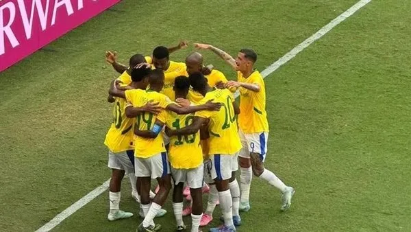 دورتموند يحقق انتفاضة أمام صن داونز ويتقدم بثلاثة أهداف في الشوط الأول (فيديو)