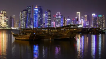 دول خليجية تعلن استئناف حركة الطيران بعد توقف مؤقت