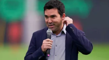 ديكو: لا أحتاج للحديث مع تير شتيجن بشأن وضعه… ونسعى لتعزيز مركز الجناح.