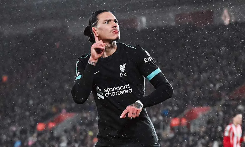 ديلي ميل: ليفربول يقلل مطالبه بشأن مغادرة نونيز.. ويحدد بديلين له ديلي ميل: ليفربول يقلل مطالبه بشأن مغادرة نونيز.. ويحدد بديلين له