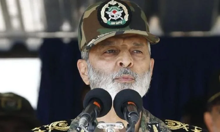 “رئيس الأركان الإيراني”: طهران ستتحول من استراتيجية الردع إلى تنفيذ عمليات عقابية قريباً “رئيس الأركان الإيراني”: طهران ستتحول من استراتيجية الردع إلى تنفيذ عمليات عقابية قريباً
