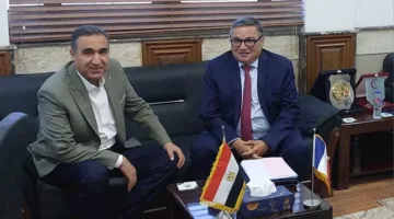 رئيس “الهيئة البيطرية” يناقش مع المستشار الزراعي الفرنسي سبل تعزيز الشراكة.