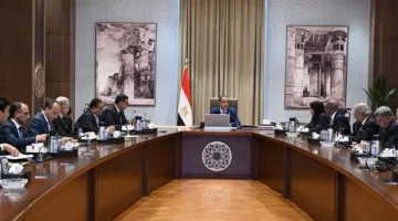 رئيس الوزراء: هدفنا تحقيق إنتاج 9 ملايين م3 من المياه المحلاة يوميًا.