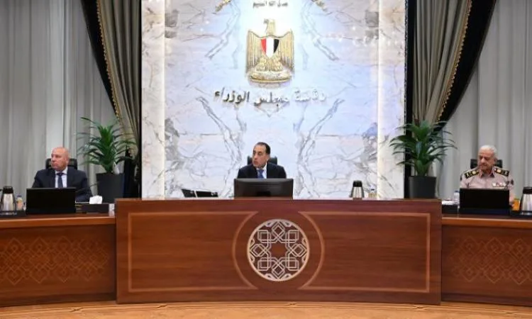 رئيس الوزراء يأمر باتخاذ الإجراءات اللازمة خلال عطلة عيد الأضحى المبارك