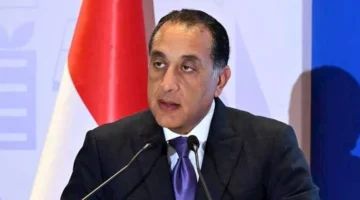 رئيس الوزراء يراقب الخطوات المتخذة لتأمين الاحتياجات الأساسية من المياه