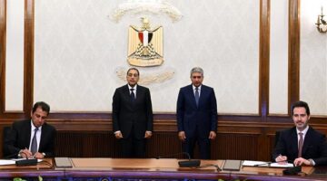 رئيس الوزراء يشارك في إبرام اتفاقية تعاون بين “أدد العقارية” و”مجموعة فنادق حياة العالمية”