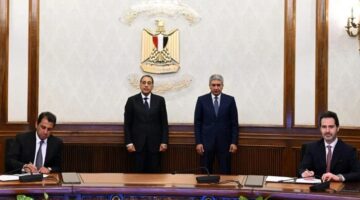 رئيس الوزراء يشارك في توقيع اتفاقية استراتيجية لدعم السياحة في مصر