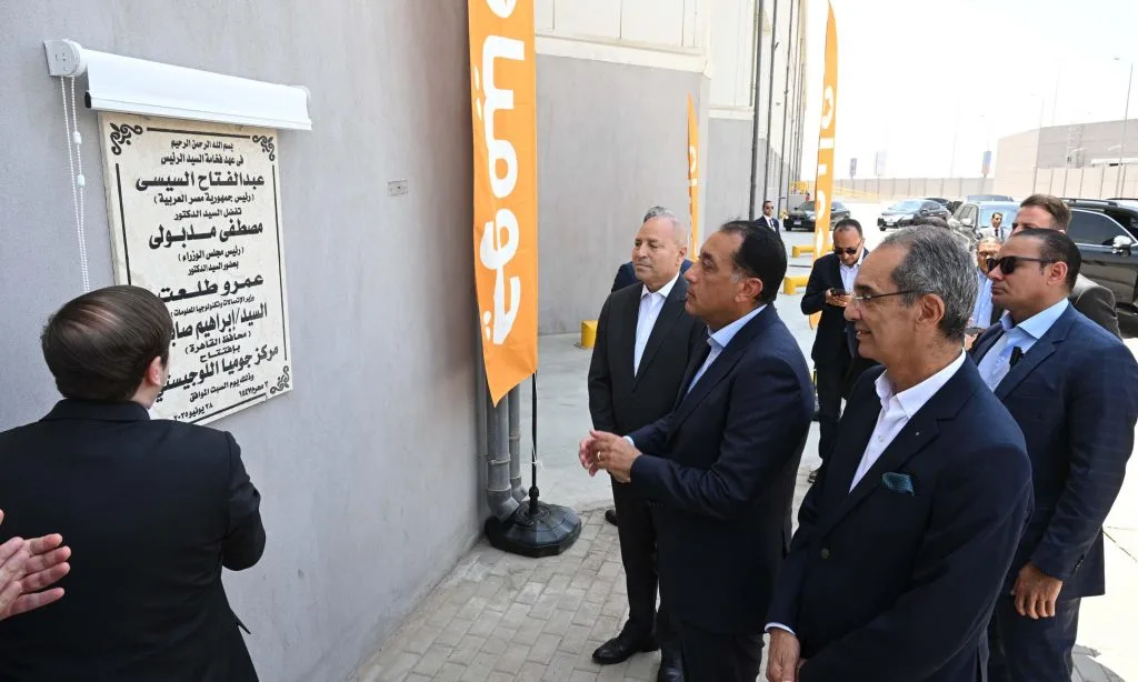 رئيس الوزراء يفتتح أكبر مستودع لوجستي لشركة “جوميا” في مصر مع تقنيات حديثة متطورة رئيس الوزراء يفتتح أكبر مستودع لوجستي لشركة “جوميا” في مصر مع تقنيات حديثة متطورة