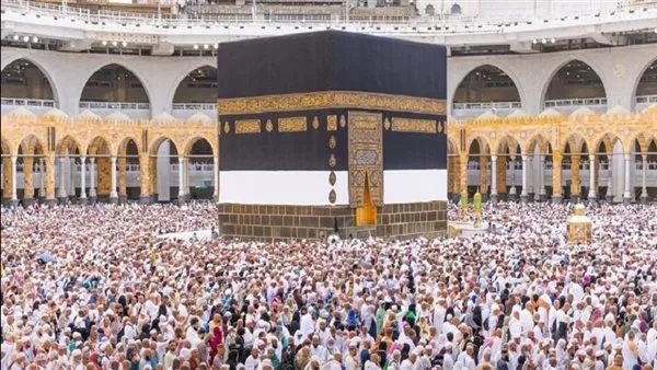 رئيس جامعة الأزهر يبارك للسعودية على نجاح موسم الحج ويشيد بجهودها في خدمة الحجاج.