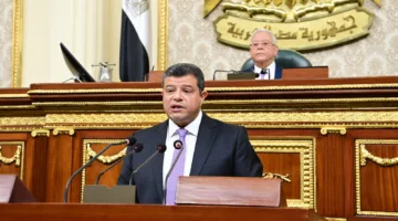 رئيس مجلس النواب يُثني على جهود لجنة الشؤون الاقتصادية برئاسة النائب محمد سليمان