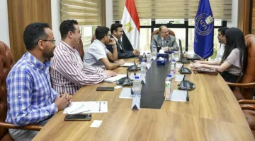 رئيس هيئة الدواء يتباحث سبل التعاون مع الشركات الرائدة في القطاع الدوائي على المستوى الإقليمي