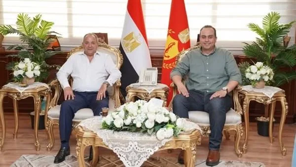 رئيس هيئة الرعاية الصحية يجتمع مع محافظ بورسعيد لبحث تحسين خدمات الرعاية الصحية