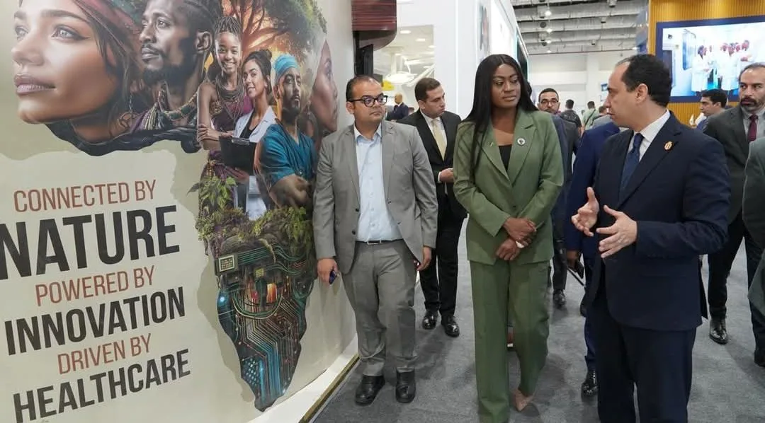 رئيس هيئة الرعاية الصحية يناقش مع وزيرة الصحة في ناميبيا آفاق التعاون في مجالات التعليم الطبي والتأمين الصحي والتحول الرقمي والسياحة العلاجية