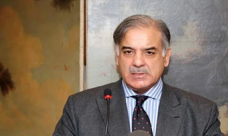رئيس وزراء باكستان يشدد على تأييد بلاده لإيران في كافة المنظمات الدولية