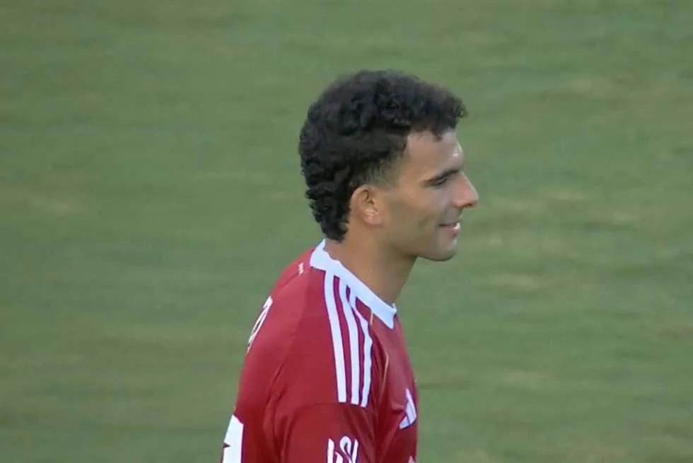 «رابع أقل لاعب تألقاً».. تقييم زيزو في هزيمة الأهلي أمام بالميراس في كأس العالم للأندية «رابع أقل لاعب تألقاً».. تقييم زيزو في هزيمة الأهلي أمام بالميراس في كأس العالم للأندية