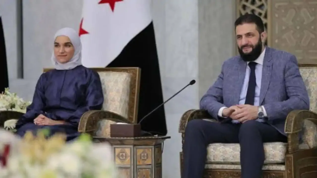 رافقته في الكهوف والمزارع.. ما هو تعليق الرئيس السوري على زوجته؟ رافقته في الكهوف والمزارع.. ما هو تعليق الرئيس السوري على زوجته؟