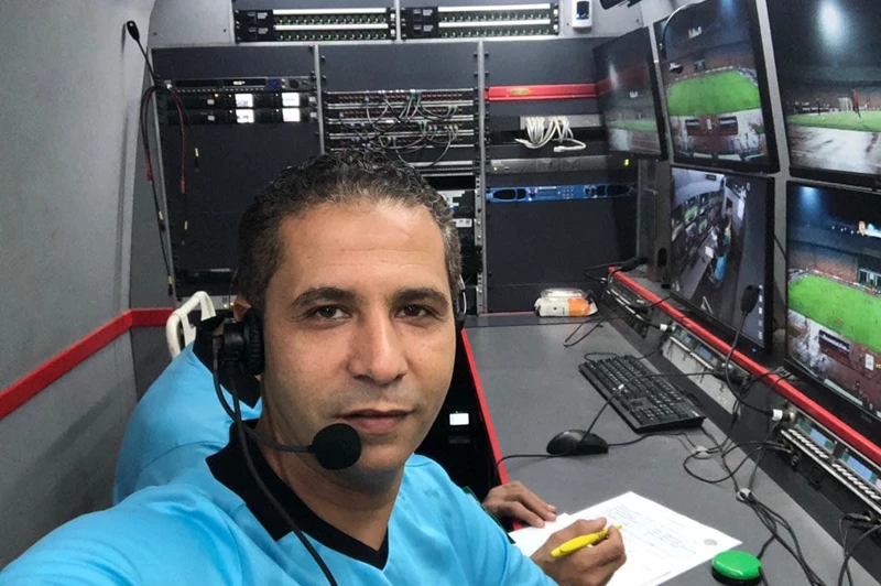 ربيعة يعود مجددًا.. عاشور يقود تقنية الفيديو في مباراة الوداد والعين بمونديال الأندية.