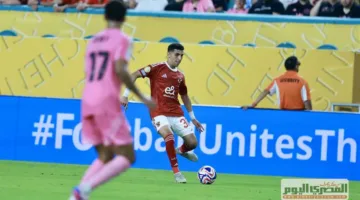 رد فعل لافت لنجم الأهلي حول مركزه الجديد (فيديو)