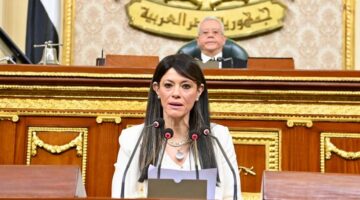 وزيرة التخطيط تناقش خطة الدولة: الوضع الإقليمي يكشف عن تعقيدات ويزيد من حالة الغموض