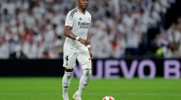 رسمياً.. ريال مدريد يكشف عن مدة غياب دافيد ألابا