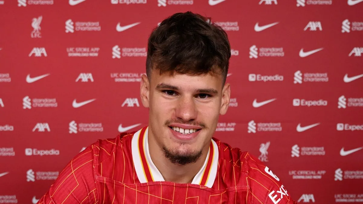 رسميًا.. ليفربول يُعلن اتفاقه مع اللاعب المجري كيركيز من بورنموث رسميًا.. ليفربول يُعلن اتفاقه مع اللاعب المجري كيركيز من بورنموث