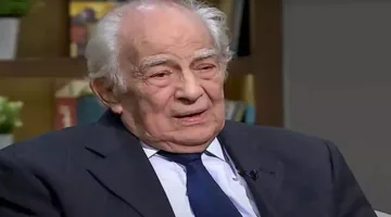 رشوان توفيق: “حلمت أن الله أرسل لي رسالة عبر ياسمين عبد العزيز”