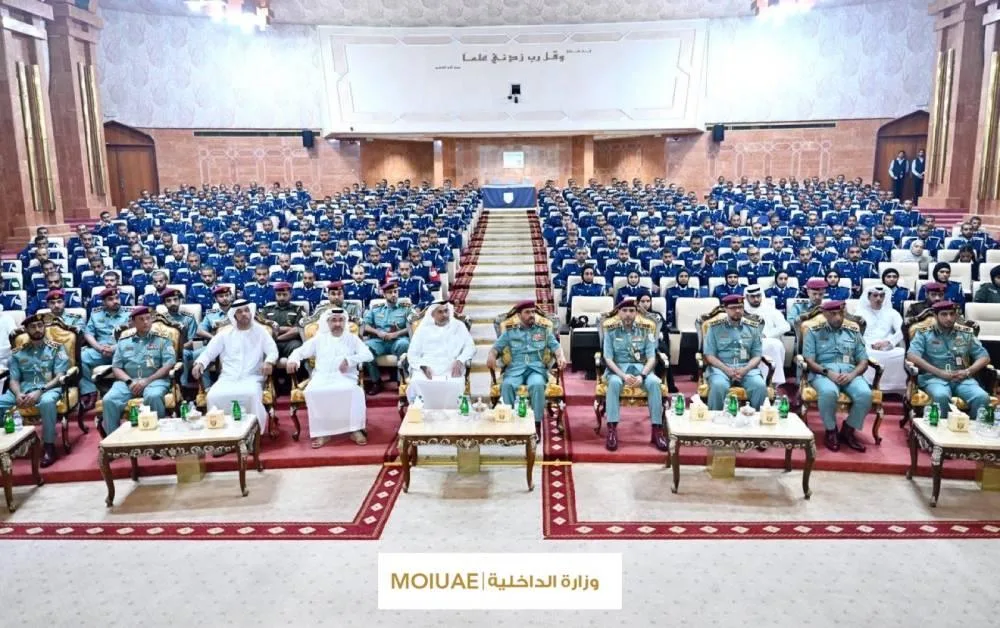 رفع وعي الشباب بالانخراط في الحياة السياسية والبرلمانية رفع وعي الشباب بالانخراط في الحياة السياسية والبرلمانية