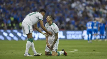 روجير إيبانيز يُفاجئ الأهلي بخياراته الجديدة.