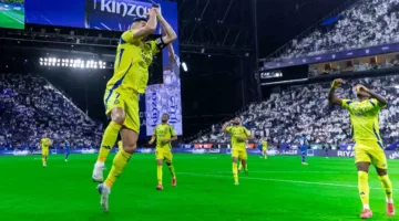 رونالدو يعلن عن تمديد عقده مع النصر