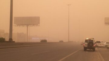 رياح قوية في مناطق متفرقة.. وسحب رعدية مع أمطار في جازان وعسير