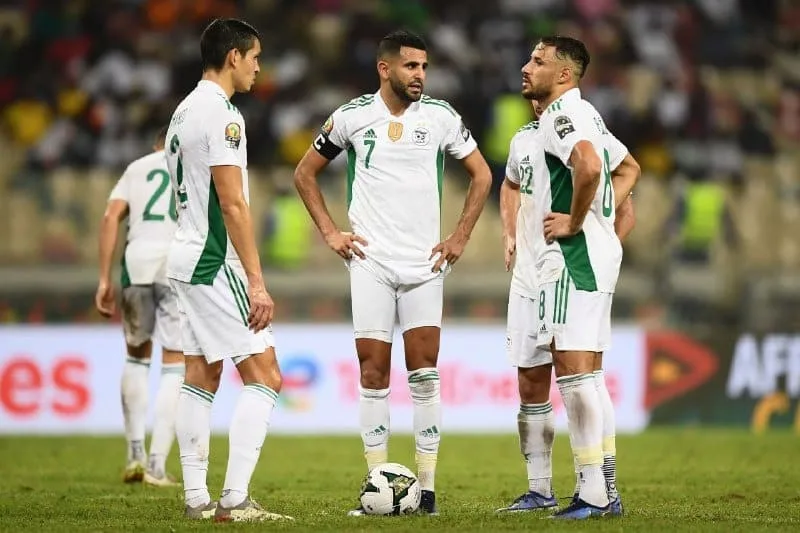 رياض محرز يوشك على تسجيل إنجاز تاريخي مع منتخب الجزائر رياض محرز يوشك على تسجيل إنجاز تاريخي مع منتخب الجزائر