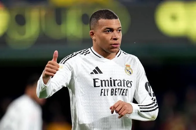 ريال مدريد في مأزق.. وضع مبابي بخصوص مواجهة باتشوكا لا يزال غير واضح ريال مدريد في مأزق.. وضع مبابي بخصوص مواجهة باتشوكا لا يزال غير واضح