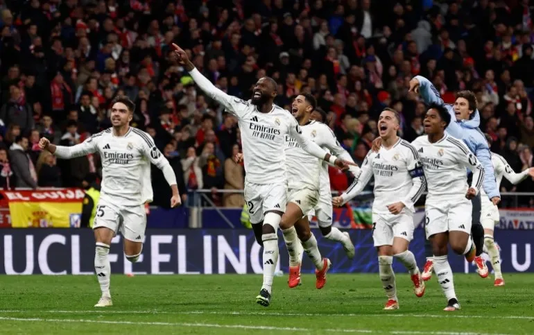 ريال مدريد يستفيد من مشكلة باريس سان جيرمان لتوقيع مع هذا اللاعب | التفاصيل ريال مدريد يستفيد من مشكلة باريس سان جيرمان لتوقيع مع هذا اللاعب | التفاصيل