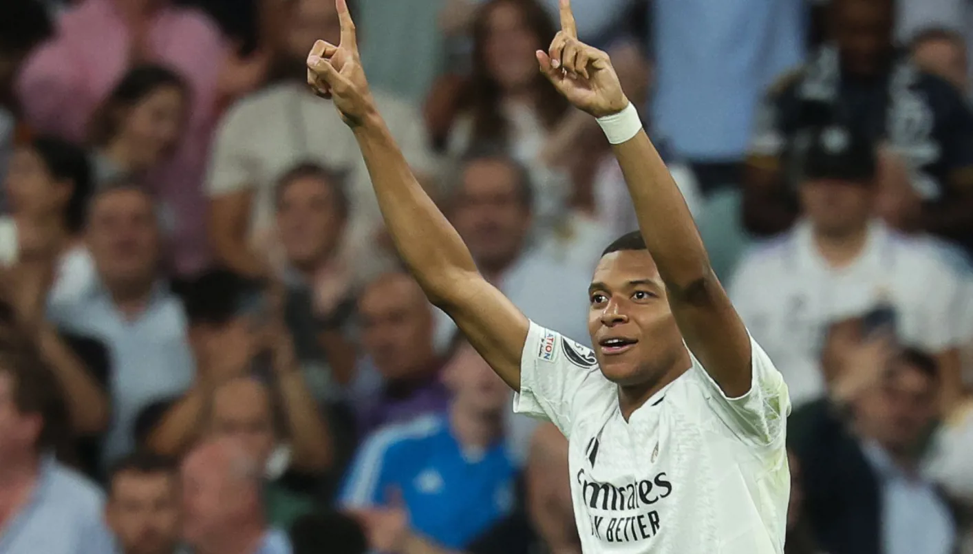 ريال مدريد يُعلن عن نقل مبابي إلى المستشفى
